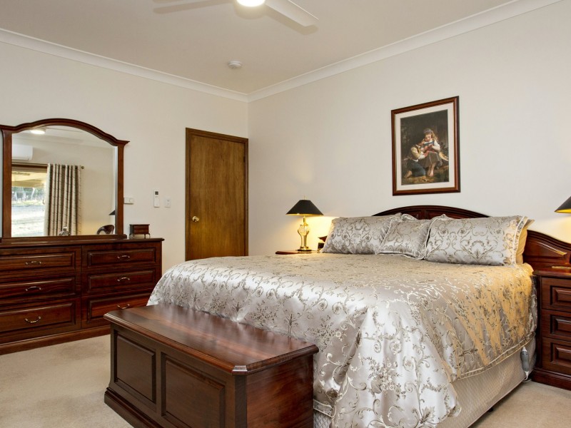 42 Batinichs Road, Young NSW 2594