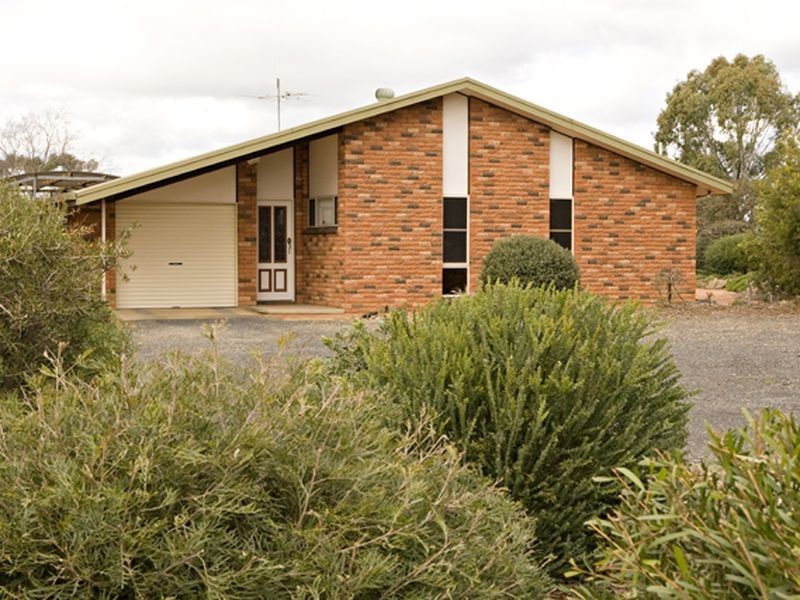3 Simmon Road, Harden NSW 2587