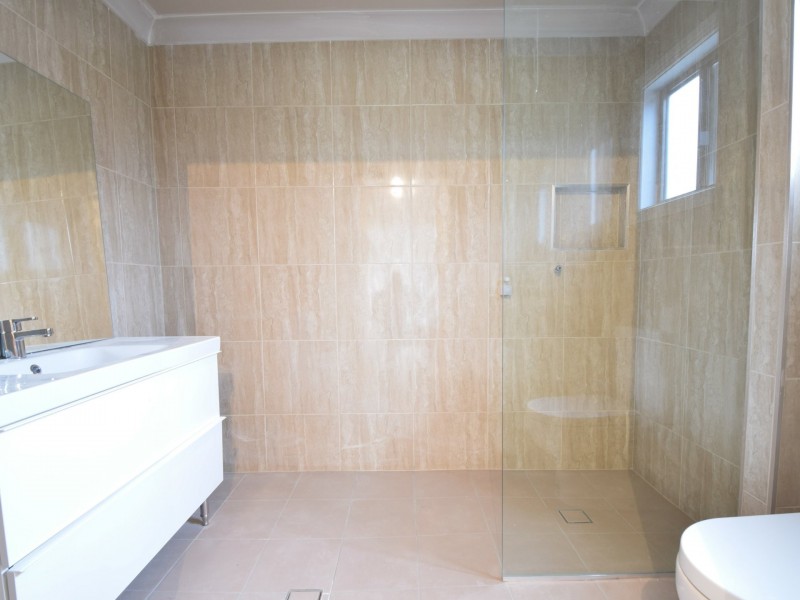 31 Saines Road, Young NSW 2594