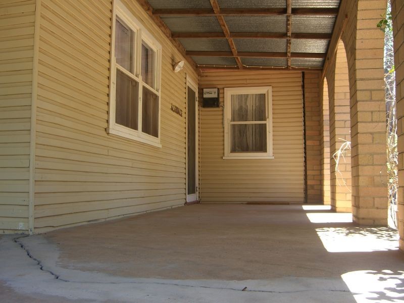 99 Stanley Park Road, Young NSW 2594