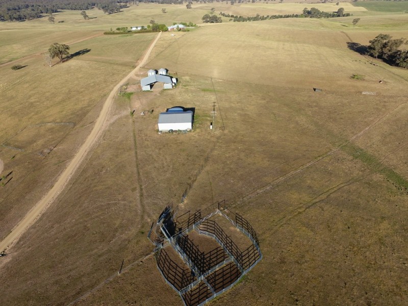 PEAKVIEW 1 Moppity Road, Young NSW 2594