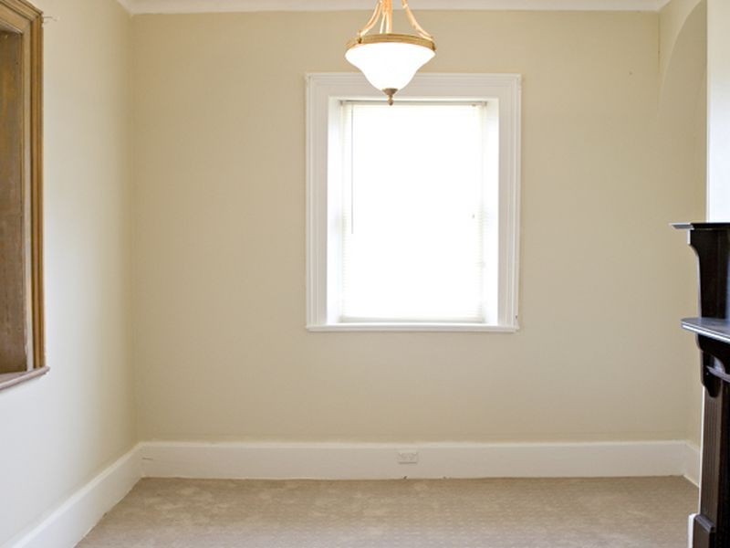 15 Clarke Street, Young NSW 2594