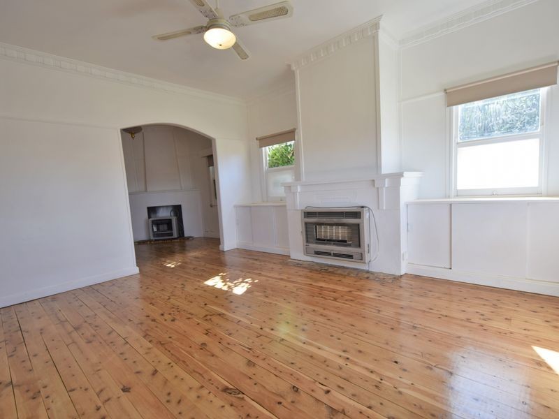 47 Nasmyth Street, Young NSW 2594