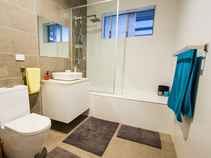 109 Dananbilla Drive, Young NSW 2594