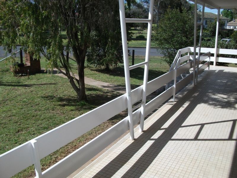 32 Elizabeth Street, Young NSW 2594