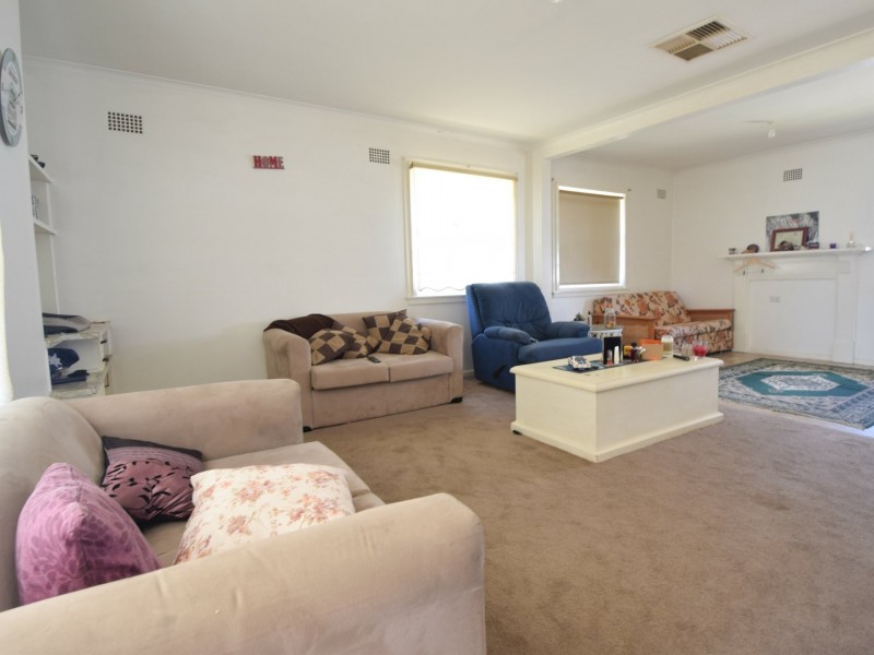 119 William Street, Young NSW 2594