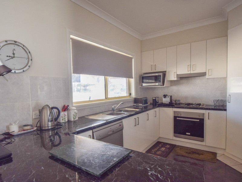 81 Wambanumba Drive, Young NSW 2594