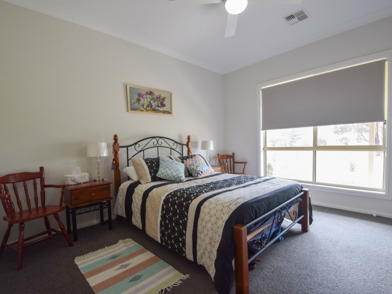 81 Wambanumba Drive, Young NSW 2594