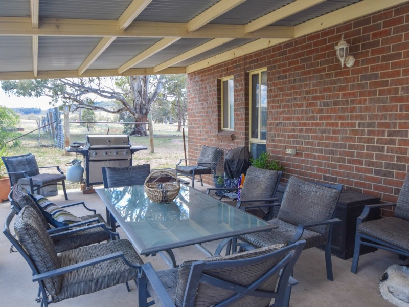 81 Wambanumba Drive, Young NSW 2594