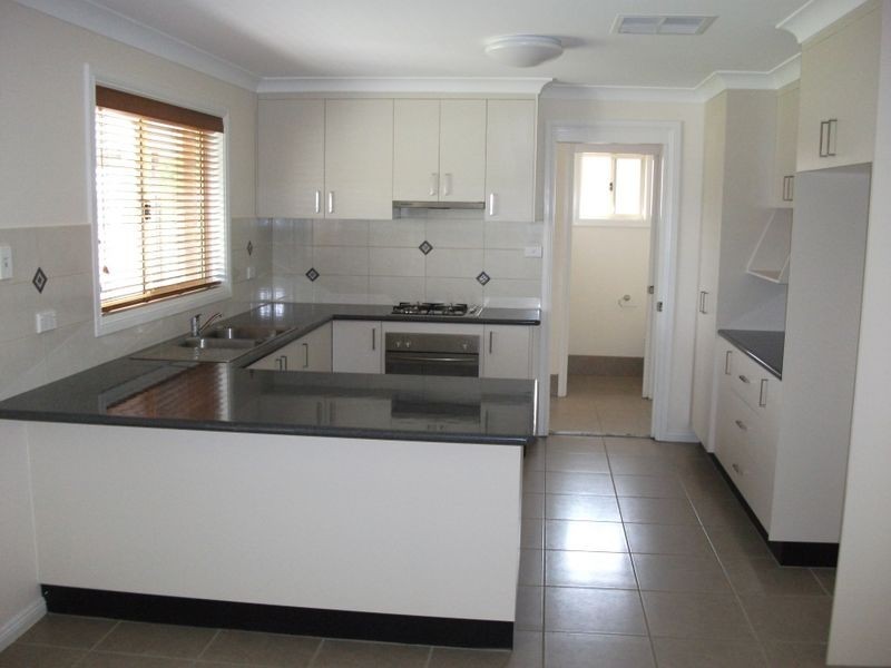 70 Orchard Street, Young NSW 2594