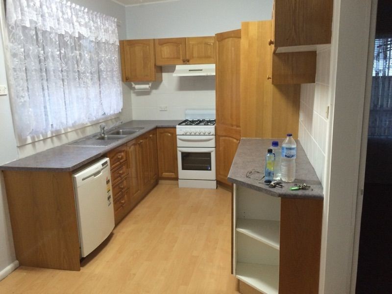 9 Russell Street, Young NSW 2594