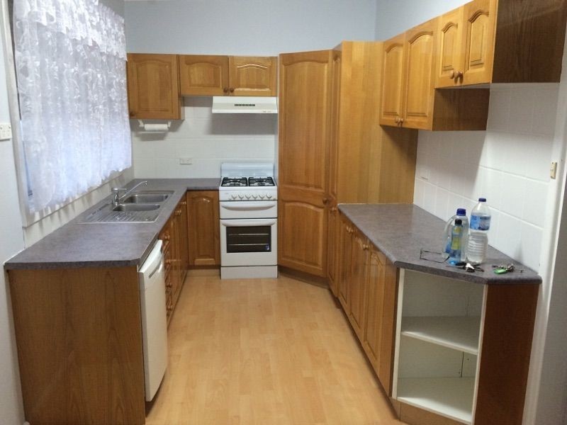 9 Russell Street, Young NSW 2594