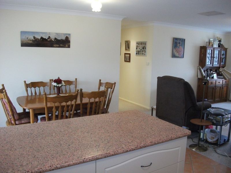 5 Miro Street, Young NSW 2594