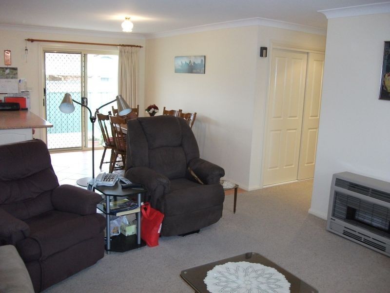 5 Miro Street, Young NSW 2594
