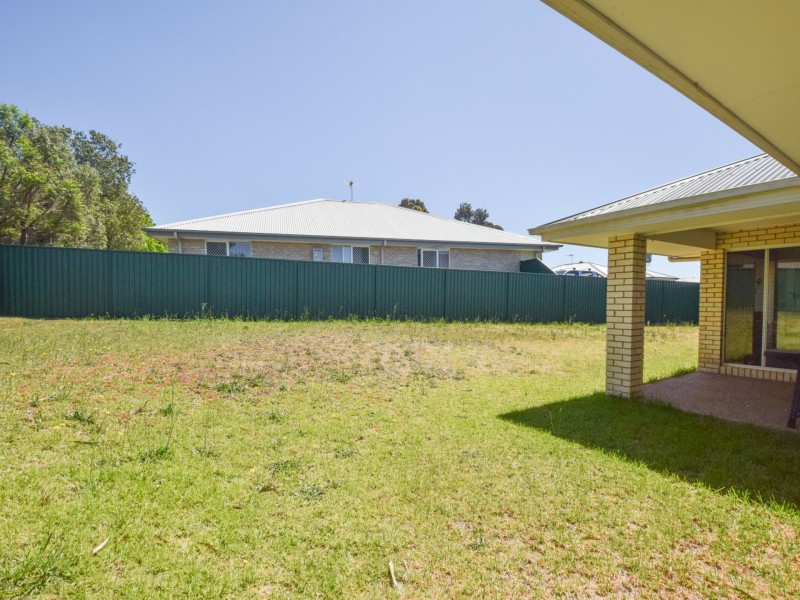 6 Molloy Place, Young NSW 2594