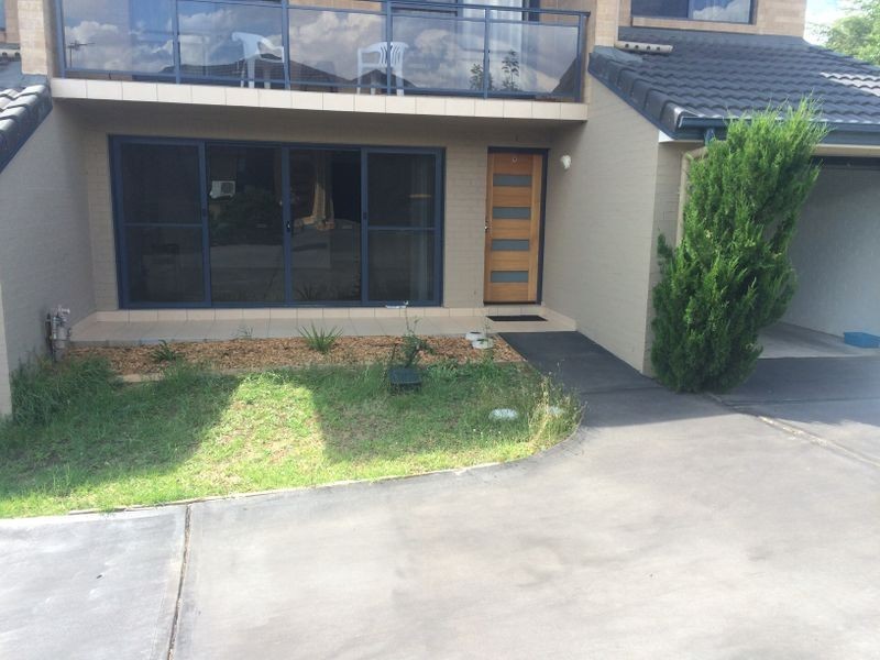 9/157 William Street, Young NSW 2594