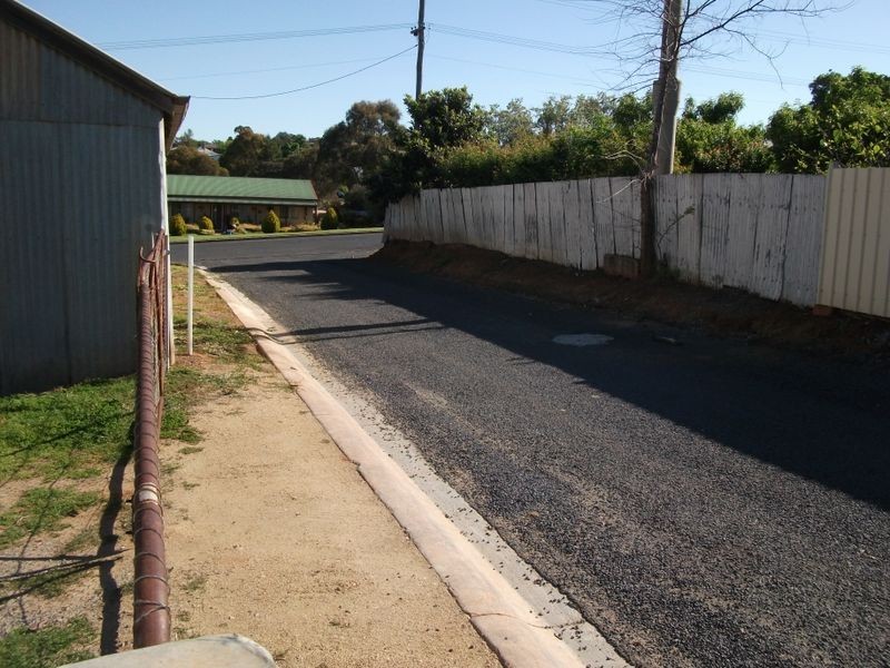 61 Murringo Street, Young NSW 2594