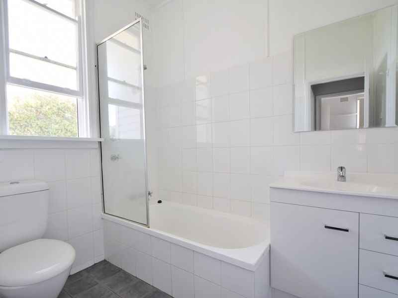 12 Florence Street, Young NSW 2594