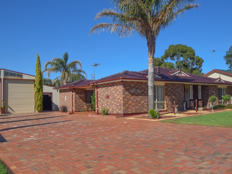 34a Demondrille Street, Young NSW 2594