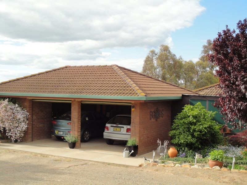 4192 Murringo Road, Young NSW 2594