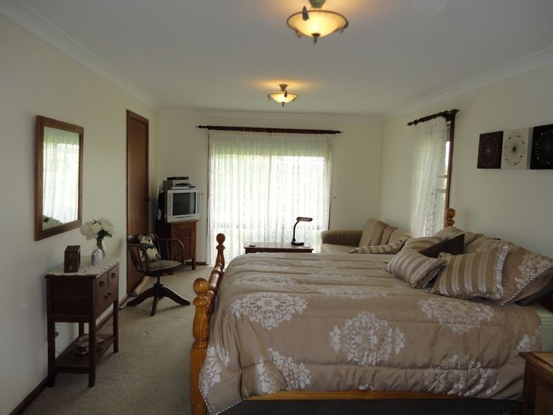 4192 Murringo Road, Young NSW 2594