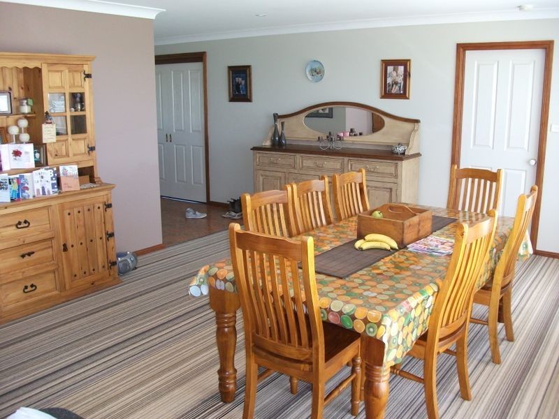78 Apps Lane, Young NSW 2594