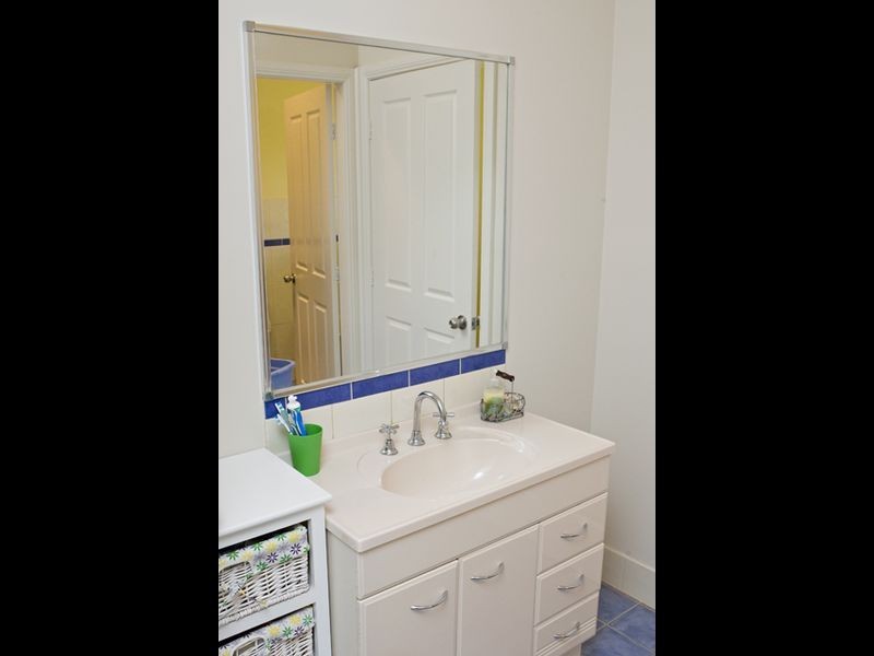 39 Burrows, Young NSW 2594