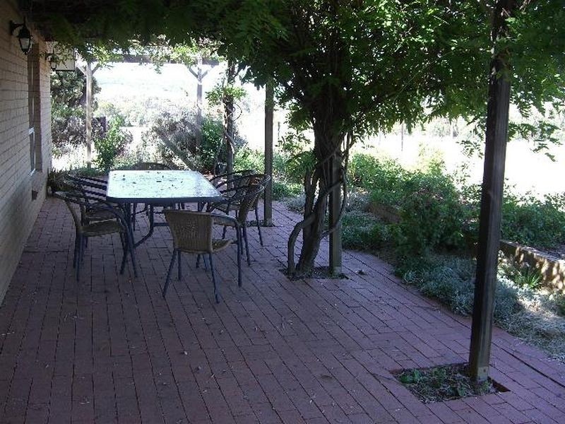 3743 Murringo Road, Young NSW 2594