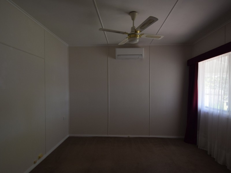 15 Lynch Street, Young NSW 2594