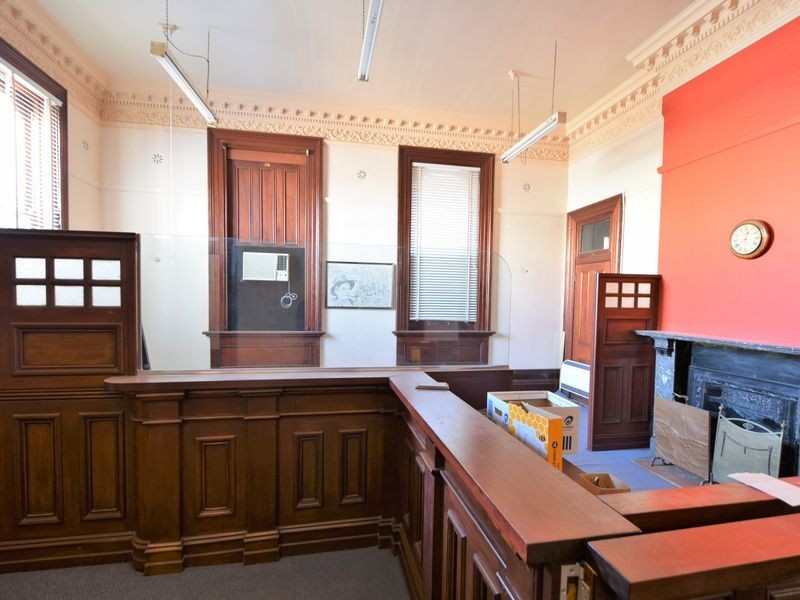 91 Boorowa Street, Young NSW 2594