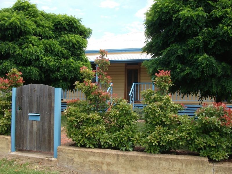 9 Yass Street, Young NSW 2594