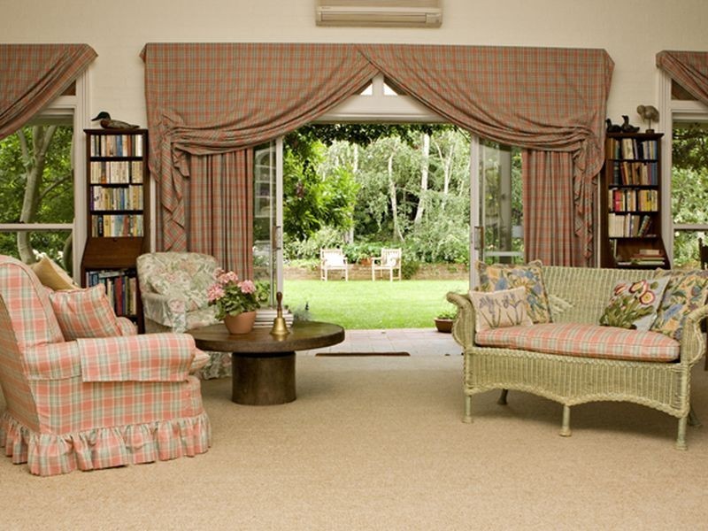 LYNNLEE  4 Taylor Road, Young NSW 2594