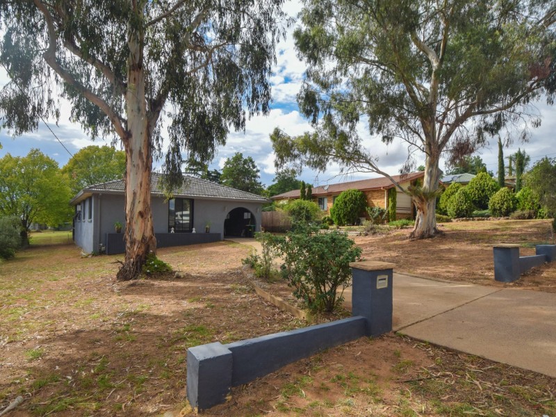 22 Cowper Street, Young NSW 2594
