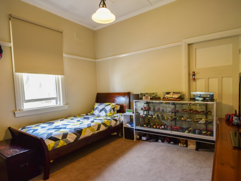 23 Elizabeth Street, Young NSW 2594
