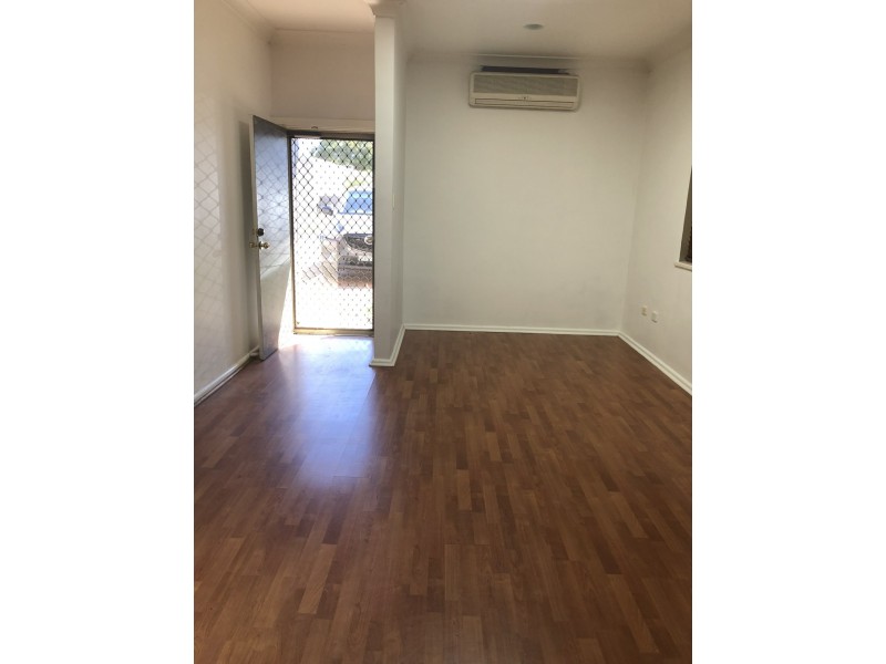 1-51 Boorowa Street, Young NSW 2594