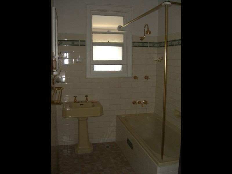 29 Wombat Street, Young NSW 2594