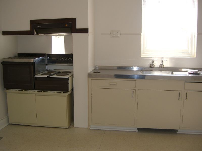 29 Wombat Street, Young NSW 2594