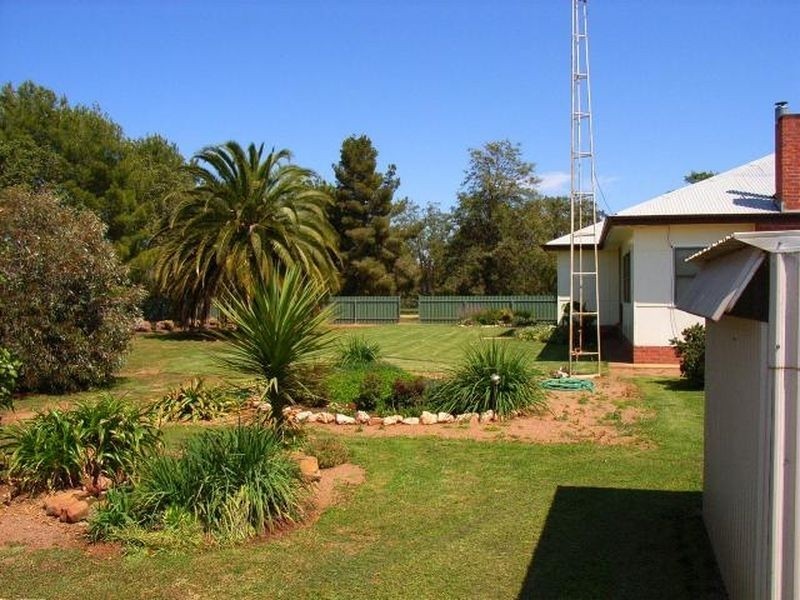 Fairlight 110 Barries Lane Thuddungra, Young NSW 2594
