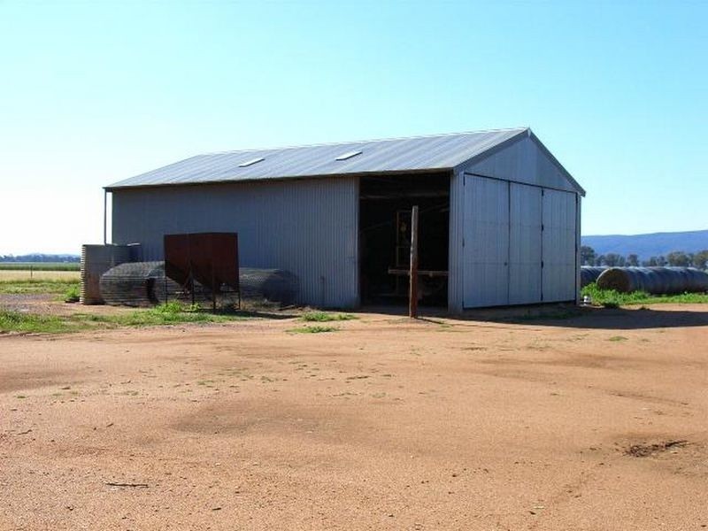 Fairlight 110 Barries Lane Thuddungra, Young NSW 2594