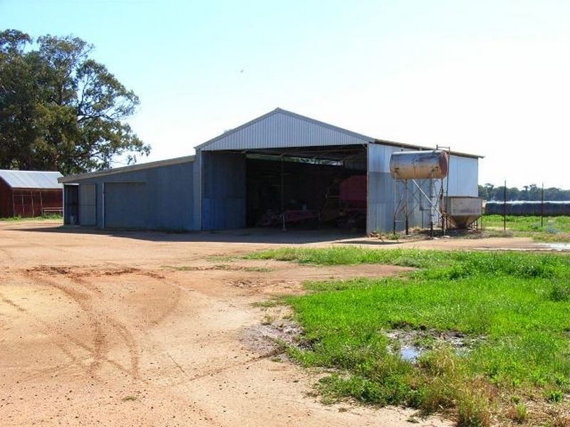 Fairlight 110 Barries Lane Thuddungra, Young NSW 2594