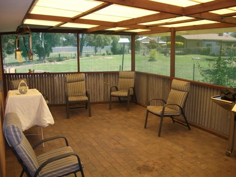 7 Willawong Street, Young NSW 2594