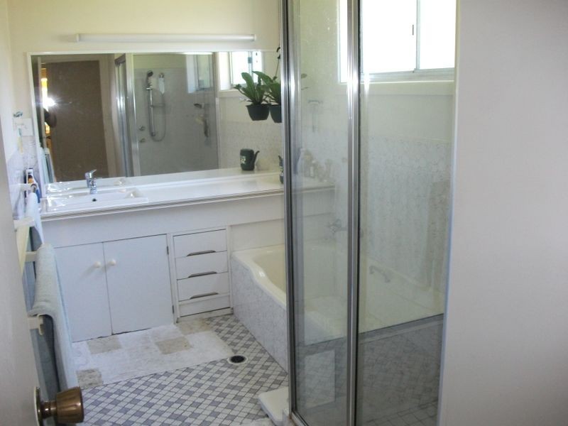 7 Willawong Street, Young NSW 2594