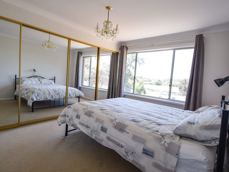 177 William Street, Young NSW 2594