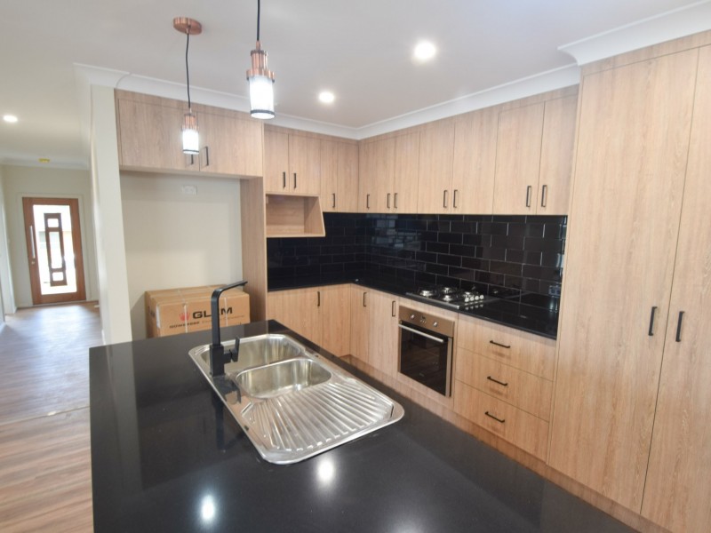 19B Jordan Place, Young NSW 2594