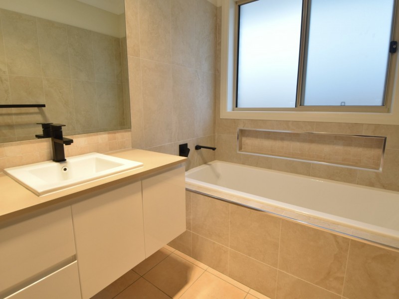 19B Jordan Place, Young NSW 2594