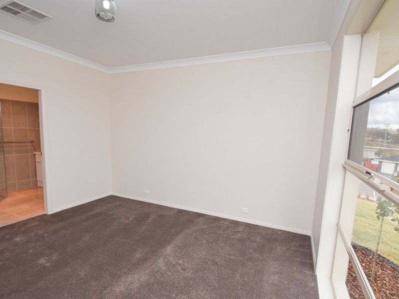 19B Jordan Place, Young NSW 2594