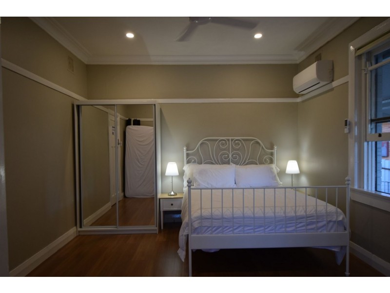 1/14 Spring Street, Young NSW 2594