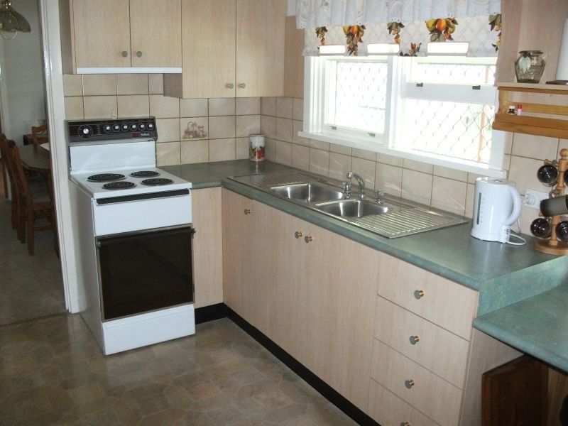 75 Brock Street, Young NSW 2594