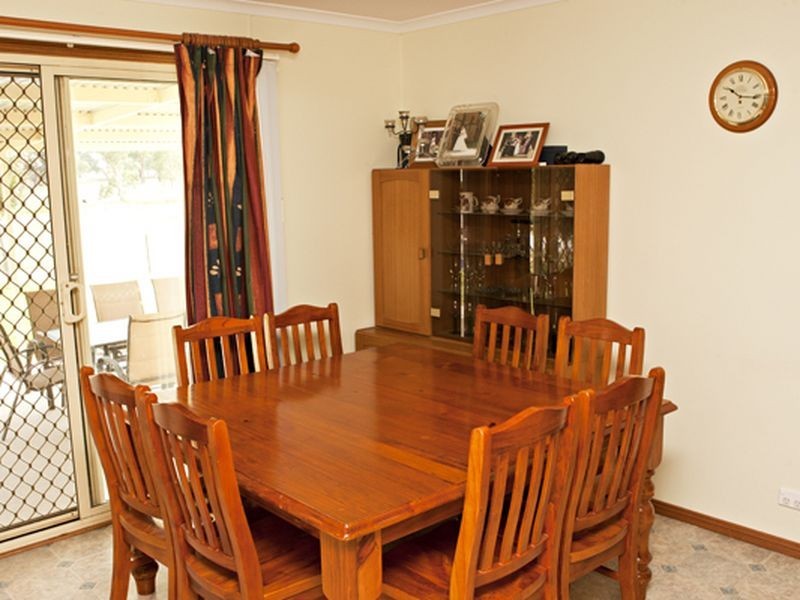 610 Monteagle Stock Route, Young NSW 2594