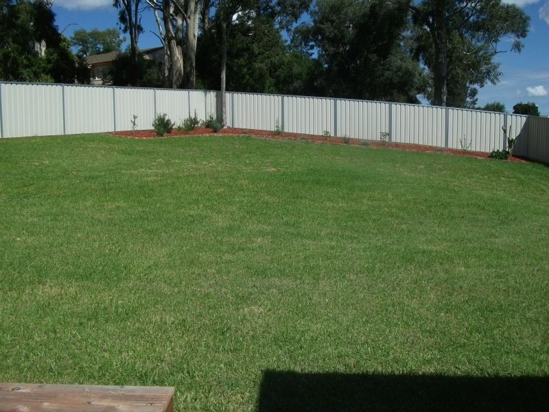 1 Henry Place, Young NSW 2594